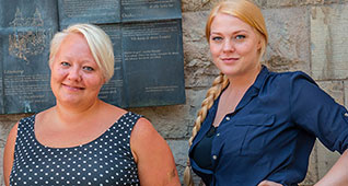Ungdomssekreterare Malin Djuse och Katrin Olofsson.